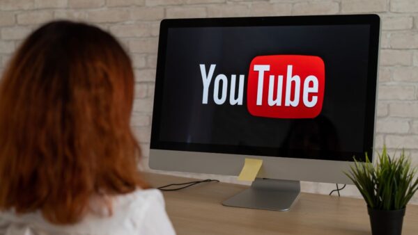 YouTubeショートの視聴率は？